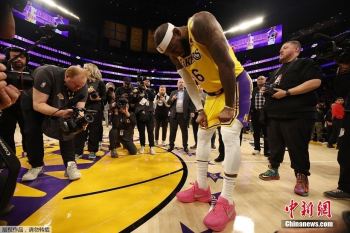 数字之夜：詹姆斯凭后仰跳投突破38388分，成为